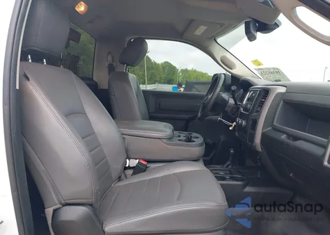 2018 Ram 2500 Tradesman Regular Cab 4X4 8' Box из США, поврежденный, VIN 3C6MR5AJ2JG166391